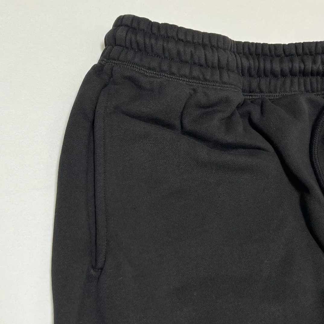 SAINT Mxxxxxx RIBON SAINT Sweat Pants/BLK Basic SAINT LOGO sweatpants Black S-XL God-cut Loose fit Four-needle six-thread boneless sewing Upper body comfortable Original light fleece sweatshirt fabric Original consistent fruit logo/angel logo